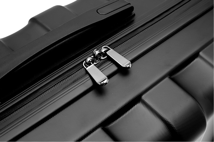 Ronin-M Suitcase